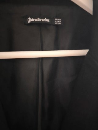 Blazer Stradivarius Negro Talla XL