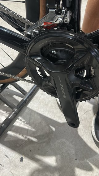 Mendiz F12 Carretera
