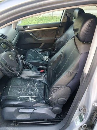 Volkswagen Golf 2004
