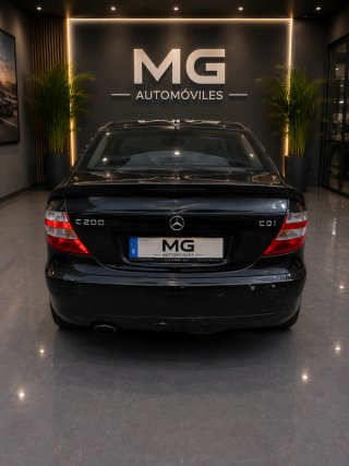Mercedes-Benz Clase C 2005
