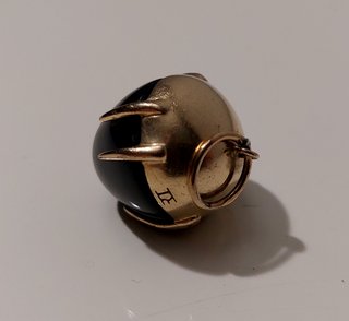 Colgante b. oro 18K con Zafiro natural y contraste