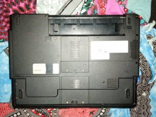 Ordenadores el thosiba y packard bell.