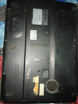 Ordenadores el thosiba y packard bell.