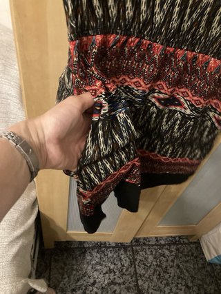 Vestido Naf Naf estampado talla M