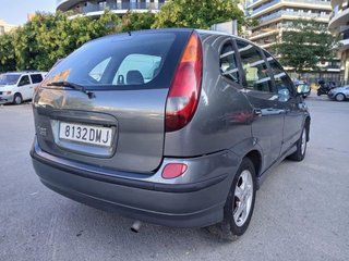 Nissan Almera tino 2.2tdi 2005