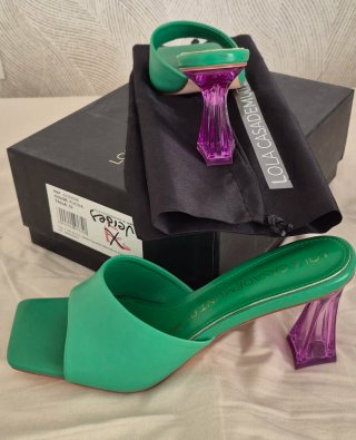 Lola Casademunt Zapatos Verdes Tacón Morado