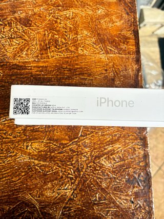 iPhone 16e 128 GB Bianco - In Garanzia