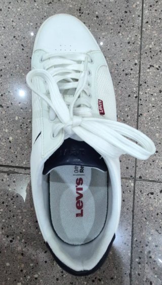Zapatillas Levi's Blancas