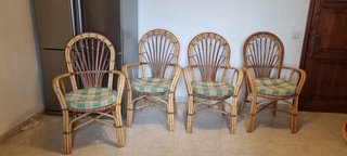 Conjunto mesa y sillas de mimbre vintage