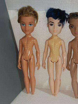Lote 5 Muñecos Bratz