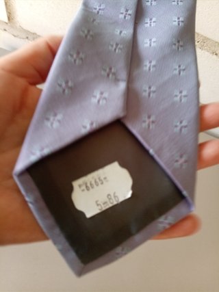 Corbata de hombre morada
