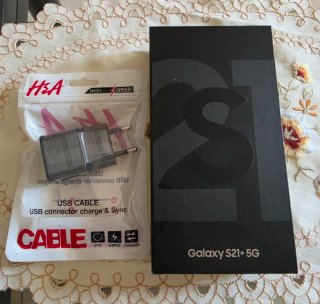 Samsung Galaxy S21+ 5G 128GB Negro + Cargador