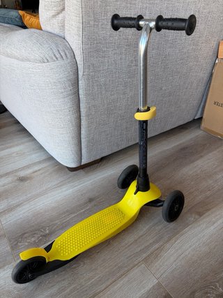 Patinete 3 ruedas Oxelo amarillo