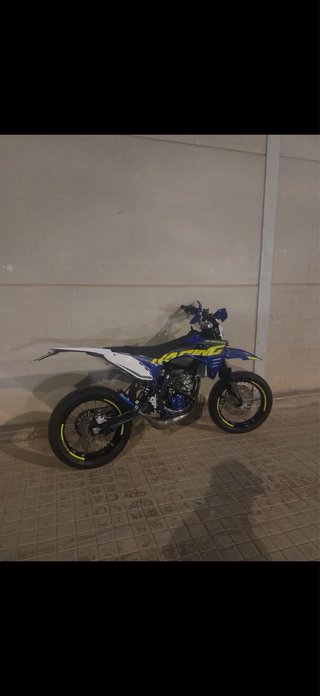 Escape Blaze Racing 50/70cc totalmente nuevo