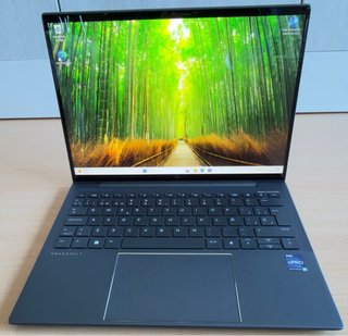 HP Dragonfly G4 i7 13th Gen 32GB RAM Táctil