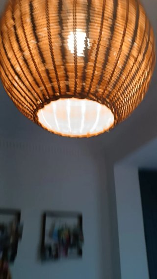 Lámpara ratán Maisons du Monde