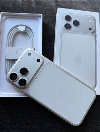 iPhone 17 Pro Max Plata