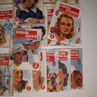 LOTE 55 Novelas Antiguas Colección VIOLETA años 40