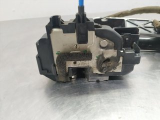 CERRADURA PUERTA TRASERA IZQUIERDA NISSAN QASHQAI