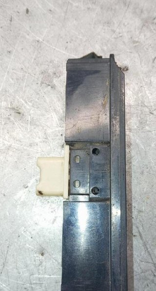 Interruptor elevalunas del der suzuki vitara 42980