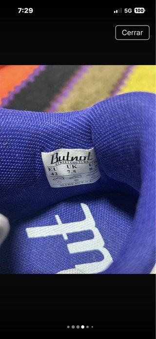 Zapatillas Butnot Morado y Blanco
