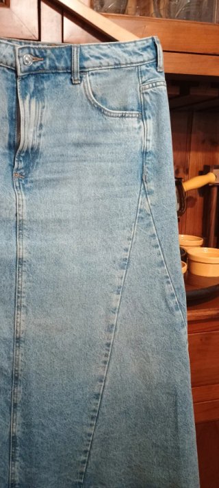 Falda midi vaquera Mango Talla M evasé