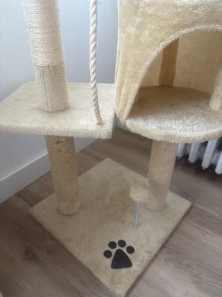 Árbol para gato de felpa