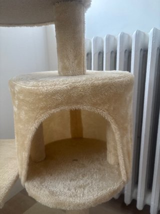 Árbol para gato de felpa