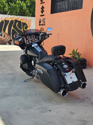 Harley Davidson Street Glide 2006 Negra