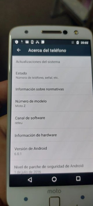2 Teléfonos Huawei y Motorola Negros 60 por los 2