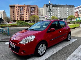 RENAULT CLIO 1.5 DCI 85CV 2009 195 MIL KM 3.950€