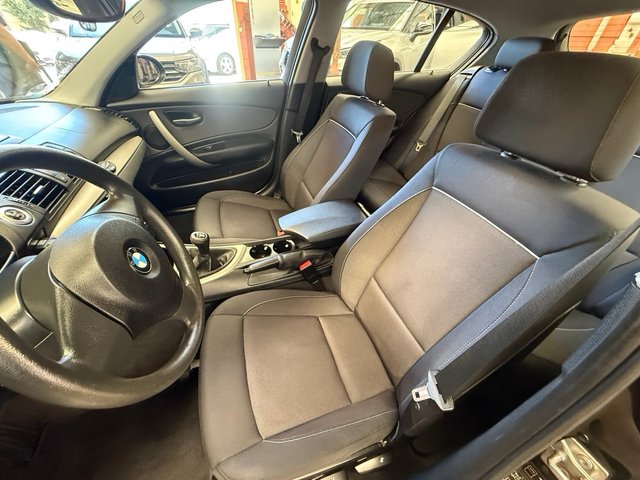 BMW 116i 122cv ETIQUETA C LIBRO GARANTIA