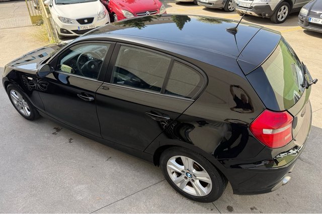 BMW 116i 122cv ETIQUETA C LIBRO GARANTIA