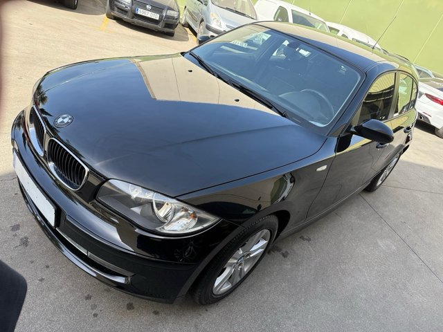BMW 116i 122cv ETIQUETA C LIBRO GARANTIA
