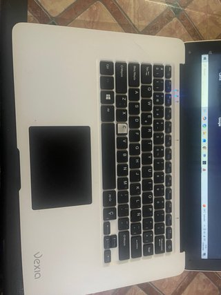 Ordenador portátil Vexia blanco y negro