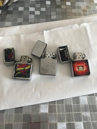 Accendini Zippo leggi sotto