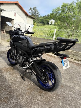 Yamaha Tracer 900 Negra