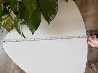 Mesa auxiliar blanca triangular
