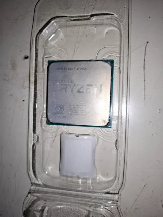 Procesador AMD Ryzen 7 2700X 8 núcleos y 16 hilos