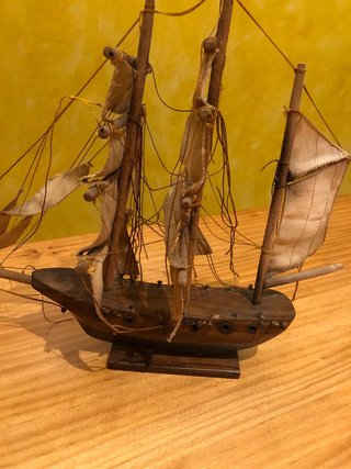 Barco velero madera antiguo