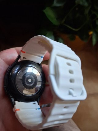 Reloj Samsung Negro y Blanco