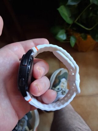 Reloj Samsung Negro y Blanco
