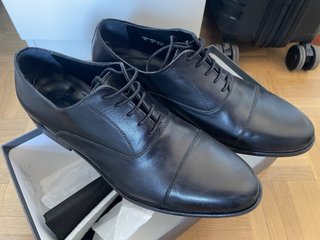 Zapatos de vestir negros para novio usados una vez