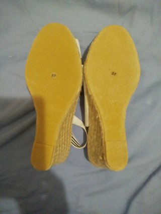 Zapatos SELQUIMIA blancos talla 37