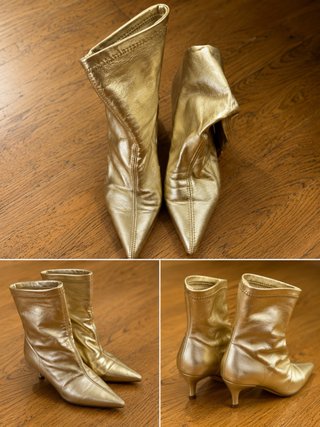 Botines dorados tacón fino