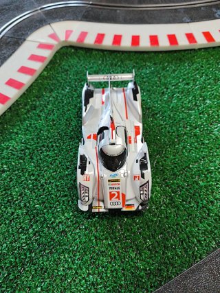 2 Audis R18 de Ninco