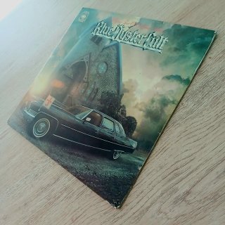 Blue Öyster Cult - On Your Feet Or On Your Knees