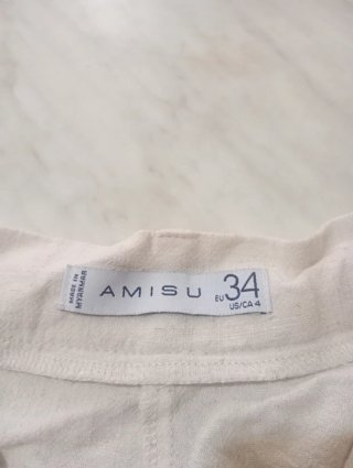 Pantaloncino donna in lino beige