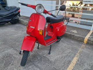 Vespa PK 125 Roja Manual