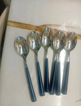 Set posate Giorinox collezione colore
